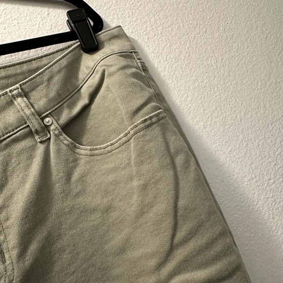 Lane Bryant Sage Green Mid-rise Straight Cropped Pants - Picture 7 of 8